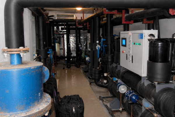 WSHP Array vs Boiler Chiller Systems Diagram
